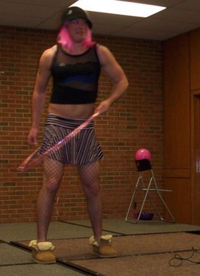 acontestanthulahoopingmisstcnj2004.jpg
